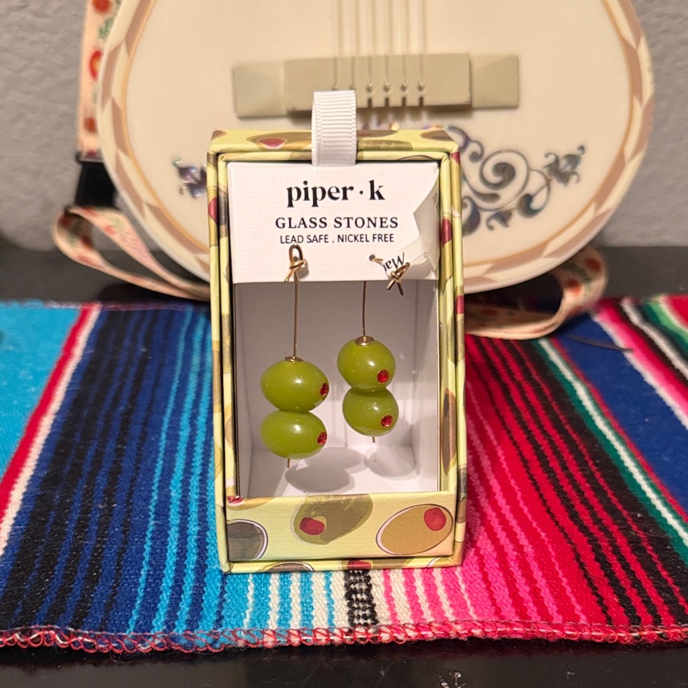 Piper K Green green olive 🫒 Earrings